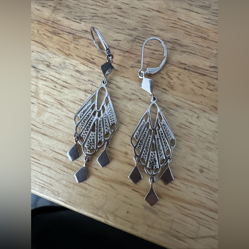 Elegant 925 Silver Filigree Dangle Earrings